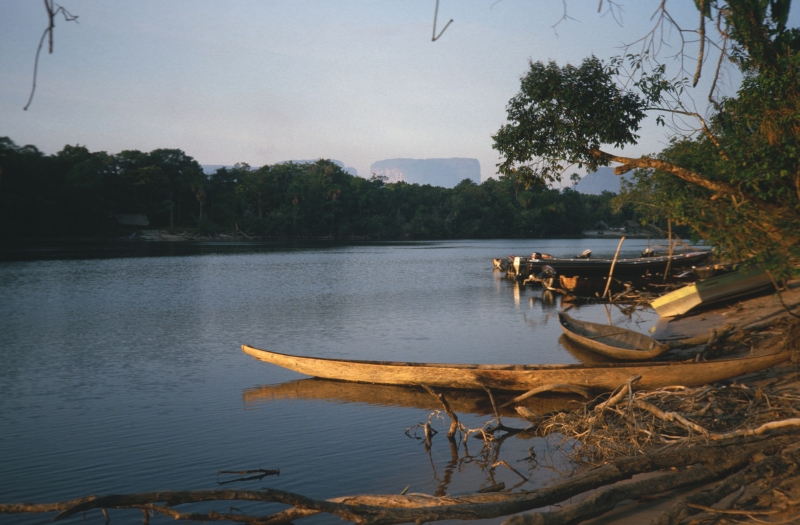 Bei Canaima